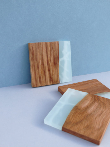 Sous-verres Carrés en Chêne et Résine – Design effet Glace