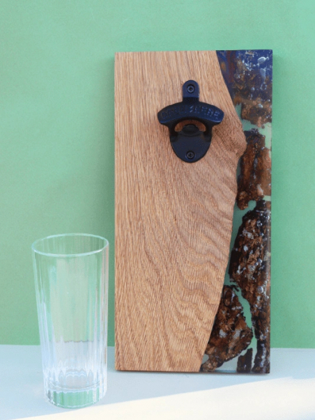 Décapsuleur Mural Artisanal en Bois et Résine Ecorce - Elementti