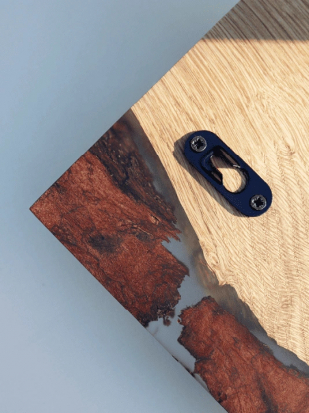 Décapsuleur Mural Artisanal en Bois et Résine Ecorce - Elementti