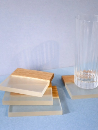 Sous-verres en chêne et résine transparente - Design minimaliste 2